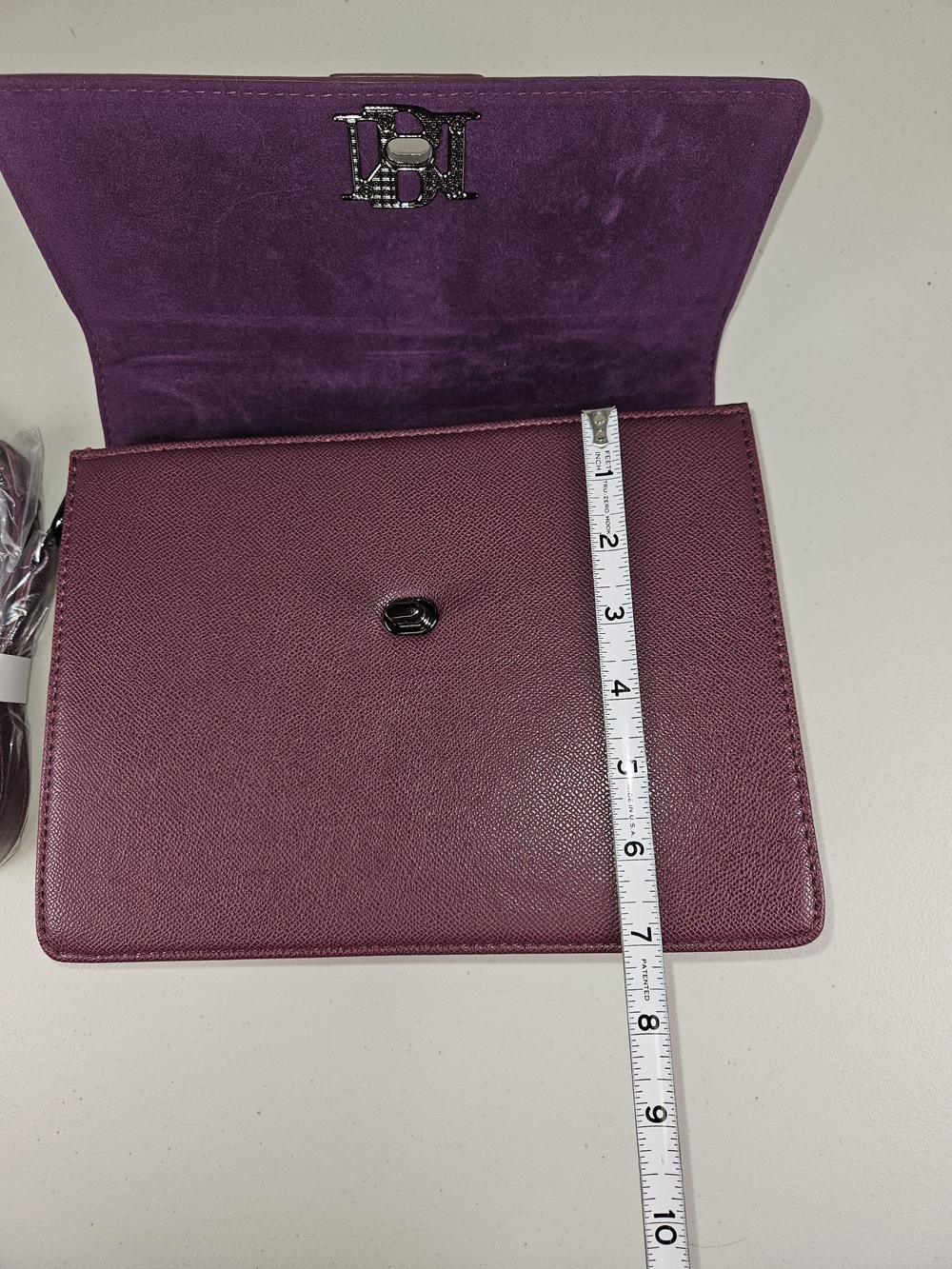 NWT Badgley Mischka Crossbody With Big Chain Plum Studs In The Cover W Letter Lk - Picture 10 of 16